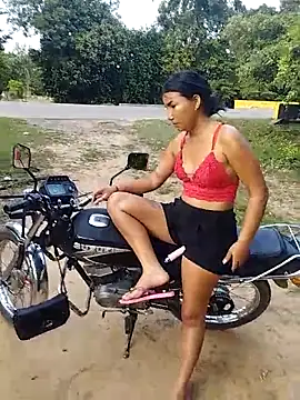 Snapshot of jeltsin3-25 chatting on November 2025 09:24:02 PM jeltsin3-25 online show from November 2025 09:24:02 PM