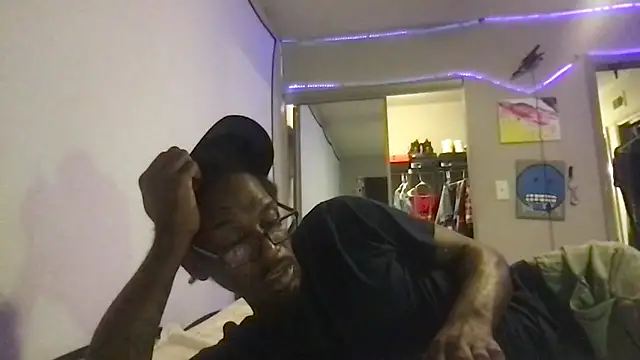 Snapshot of Triggerhappycj100 chatting on September 2025 01:51:01 AM Triggerhappycj100 online show from September 2025 01:51:01 AM