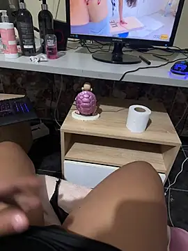 laure torres online show from March 2026 02:29:01 AM