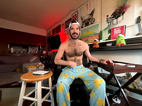 Pupscritch online show from November 2025 02:54:01 PM