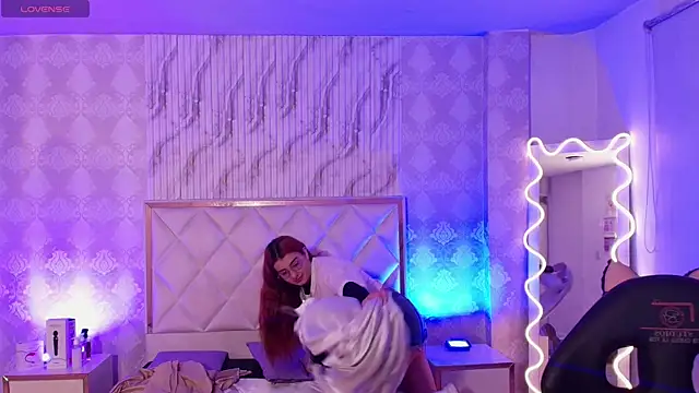 Snapshot of Naomy_tay1 chatting on November 2025 02:54:01 AM Naomy tay1 online show from November 2025 02:54:01 AM