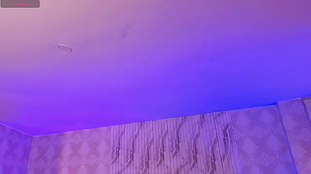 Snapshot of Naomy_tay1 chatting on November 2025 04:01:02 AM Naomy tay1 online show from November 2025 04:01:02 AM