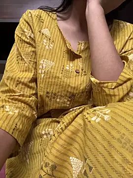 modelnishu online show from February 2026 02:31:02 PM