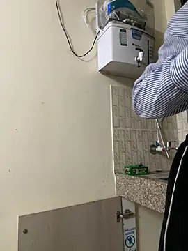 Snapshot of modelnishu chatting on March 2026 02:10:01 PM modelnishu online show from March 2026 02:10:01 PM