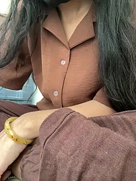 Snapshot of modelnishu chatting on March 2026 10:04:02 AM modelnishu online show from March 2026 10:04:02 AM