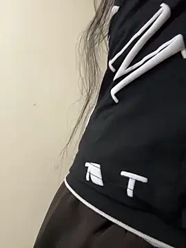 Snapshot of modelnishu chatting on April 2026 01:53:01 PM modelnishu online show from April 2026 01:53:01 PM