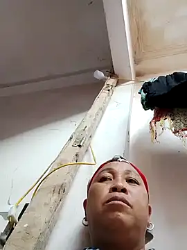 Mamapm20 online show from October 2025 09:52:01 AM