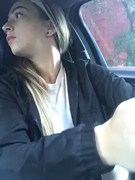 Snapshot of Reina_Cummings chatting on September 2025 04:46:02 AM Reina Cummings online show from September 2025 04:46:02 AM