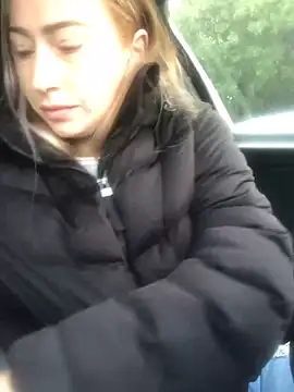 Snapshot of Reina_Cummings chatting on October 2025 05:06:02 AM Reina Cummings online show from October 2025 05:06:02 AM