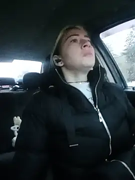 Snapshot of Reina_Cummings chatting on November 2025 05:29:01 AM Reina Cummings online show from November 2025 05:29:01 AM