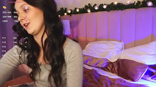 Snapshot of LilLisa chatting on January 2026 04:32:01 PM LilLisa online show from January 2026 04:32:01 PM