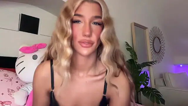 KENNIEXROSE online show from January 2026 09:39:02 PM