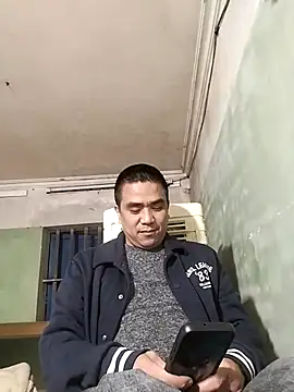 HoangNam20x online show from November 2025 02:05:02 PM