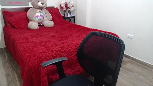 Snapshot of ruby_sky69 chatting on June 2026 06:56:02 PM ruby sky69 online show from June 2026 06:56:02 PM