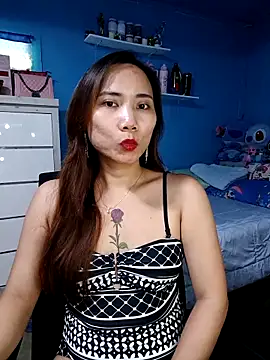 Snapshot of Yourdream07mixcey chatting on November 2025 05:19:02 AM Yourdream07mixcey online show from November 2025 05:19:02 AM