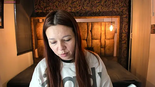 Isa Thompson   online show from January 2026 11:59:02 AM