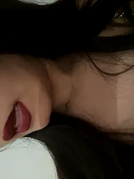 yaraline online show from October 2025 08:42:01 PM