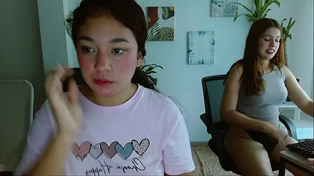 Snapshot of lana_rousse01 chatting on November 2025 03:22:02 PM lana rousse01 online show from November 2025 03:22:02 PM