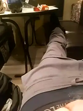 Lavoieya online show from November 2025 01:28:01 AM