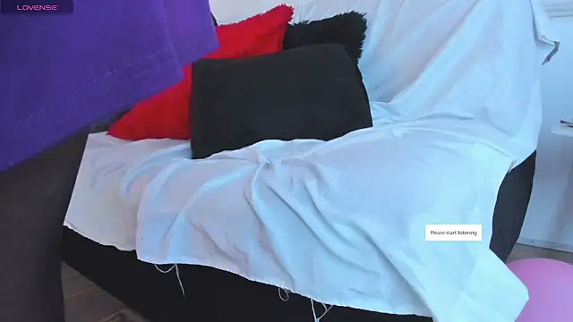 D Martii online show from November 2025 12:22:01 PM