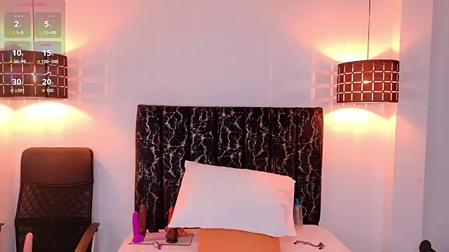 evvaa moon69 online show from March 2026 12:34:02 PM