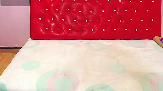 Snapshot of wonderfuldiana chatting on November 2025 02:21:01 AM wonderfuldiana online show from November 2025 02:21:01 AM