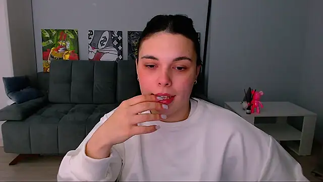 queenofthesense  online show from February 2026 02:58:01 PM