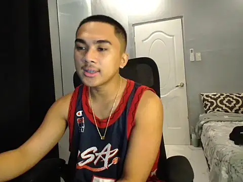 Snapshot of pinoyAdrianneXXX chatting on September 2025 12:05:01 AM pinoyAdrianneXXX online show from September 2025 12:05:01 AM