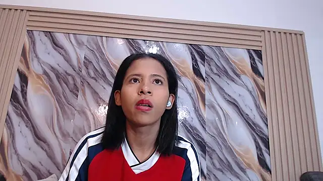 Snapshot of Samantha_Fox69_ chatting on February 2026 11:28:02 PM Samantha Fox69 online show from February 2026 11:28:02 PM