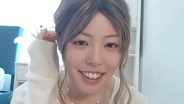 Nana with online show from April 2026 12:56:01 AM