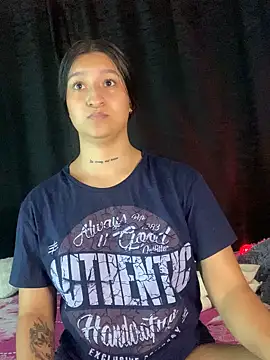 EVAH LEE  online show from December 2025 03:01:01 AM