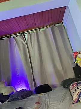 EVAH LEE  online show from March 2026 12:05:01 AM