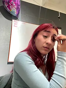 Snapshot of JuliethaDemon_ chatting on October 2025 01:22:02 PM JuliethaDemon online show from October 2025 01:22:02 PM