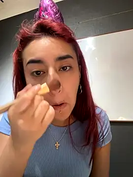 Snapshot of JuliethaDemon_ chatting on October 2025 01:10:02 PM JuliethaDemon online show from October 2025 01:10:02 PM