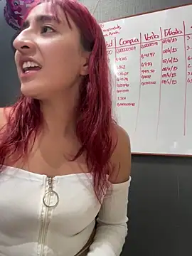 Snapshot of JuliethaDemon_ chatting on November 2025 01:00:02 PM JuliethaDemon online show from November 2025 01:00:02 PM