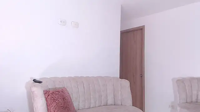 Martina ferer online show from June 2026 03:04:02 PM