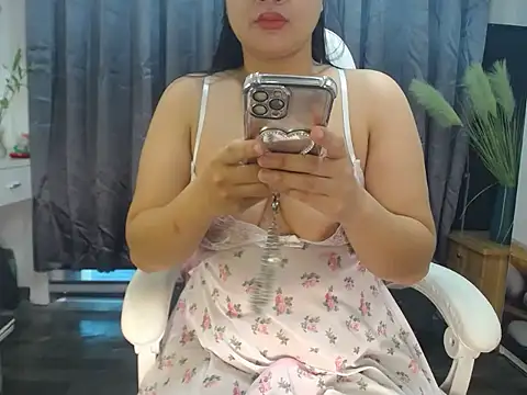 NANA 199k online show from November 2025 05:23:02 AM