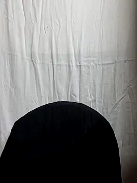 Snapshot of Diyab chatting on October 2025 05:02:02 PM Diyab online show from October 2025 05:02:02 PM