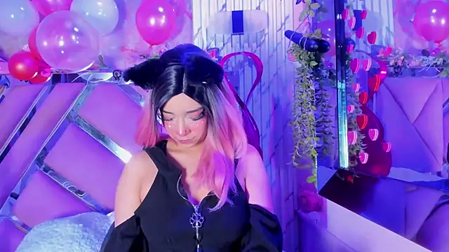 Akane Hikari  online show from February 2026 03:33:01 AM