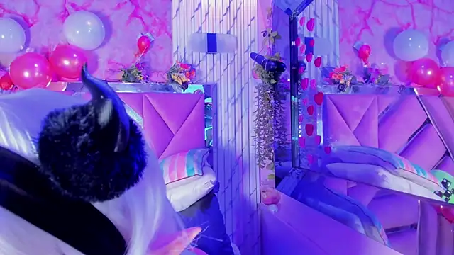 Akane Hikari  online show from February 2026 04:32:01 AM