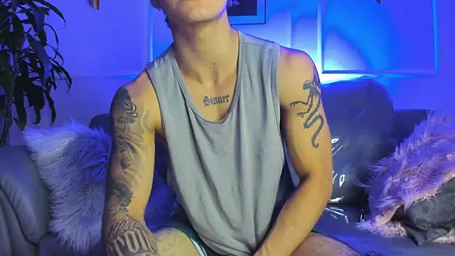 Leo santoro online show from February 2026 01:33:02 PM