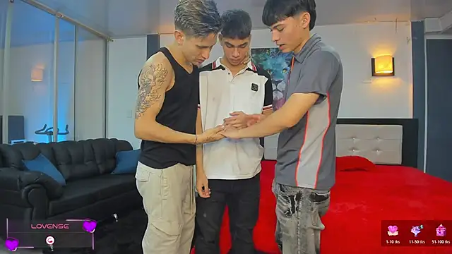 Snapshot of Bisexlifehot__ chatting on February 2026 11:08:01 PM Bisexlifehot online show from February 2026 11:08:01 PM