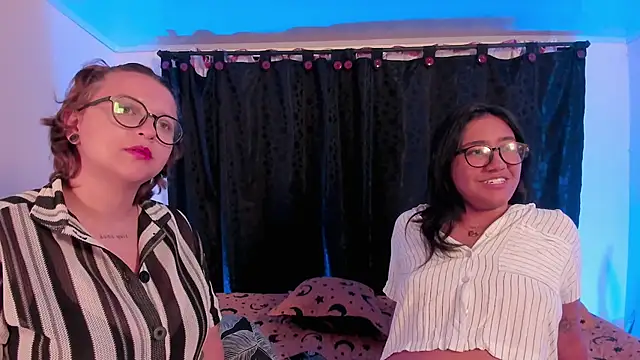CrazyCakes  online show from May 2026 02:18:01 AM