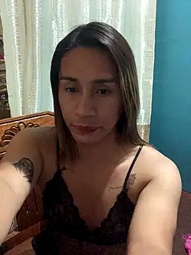 pretty TRANSjona online show from October 2025 06:59:01 PM