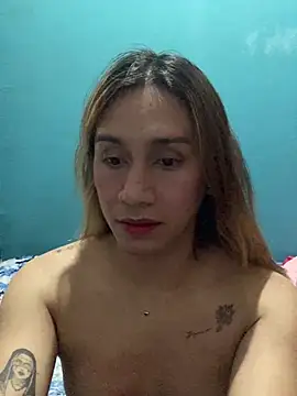 pretty TRANSjona online show from April 2026 08:43:02 PM