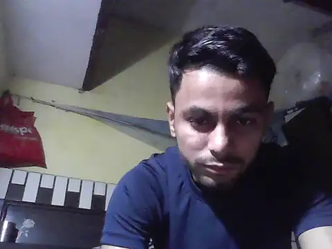 ursdreamperson online show from November 2025 05:29:01 AM