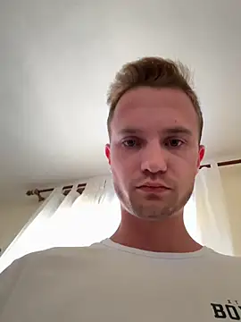 Italy sex boy online show from September 2025 02:51:01 PM