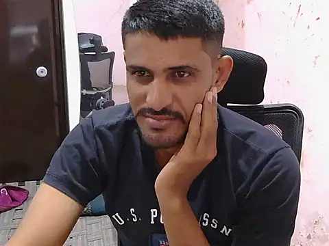 krishjaat43 online show from February 2026 04:00:01 PM