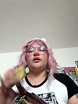 Snapshot of XxGreenGoodxX chatting on October 2025 07:35:02 PM XxGreenGoodxX online show from October 2025 07:35:02 PM