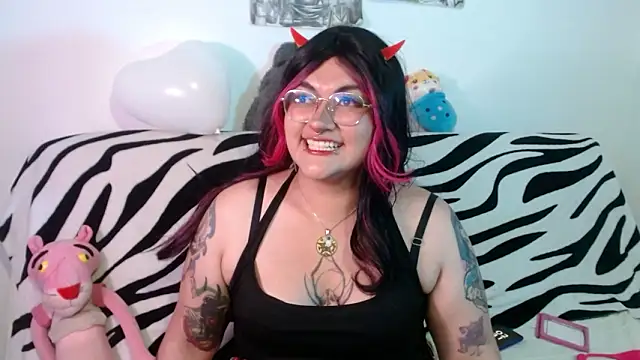 XxGreenGoodxX online show from February 2026 07:32:02 PM